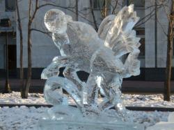 скульптура изо льда